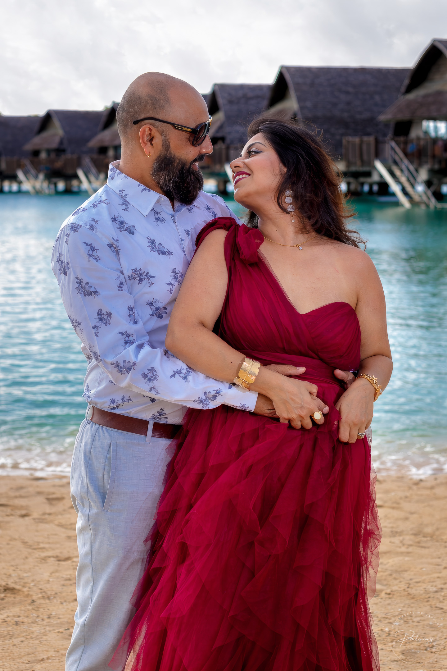 Couple photography session at Marriott Resort Fiji